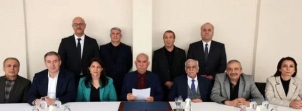 İmralı'dan tarihi çağrı geldi! 'PKK kendini feshetmelidir'